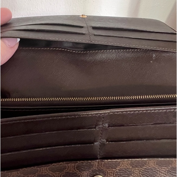 CELINE Long Wallet Macadam - Picture 10 of 13